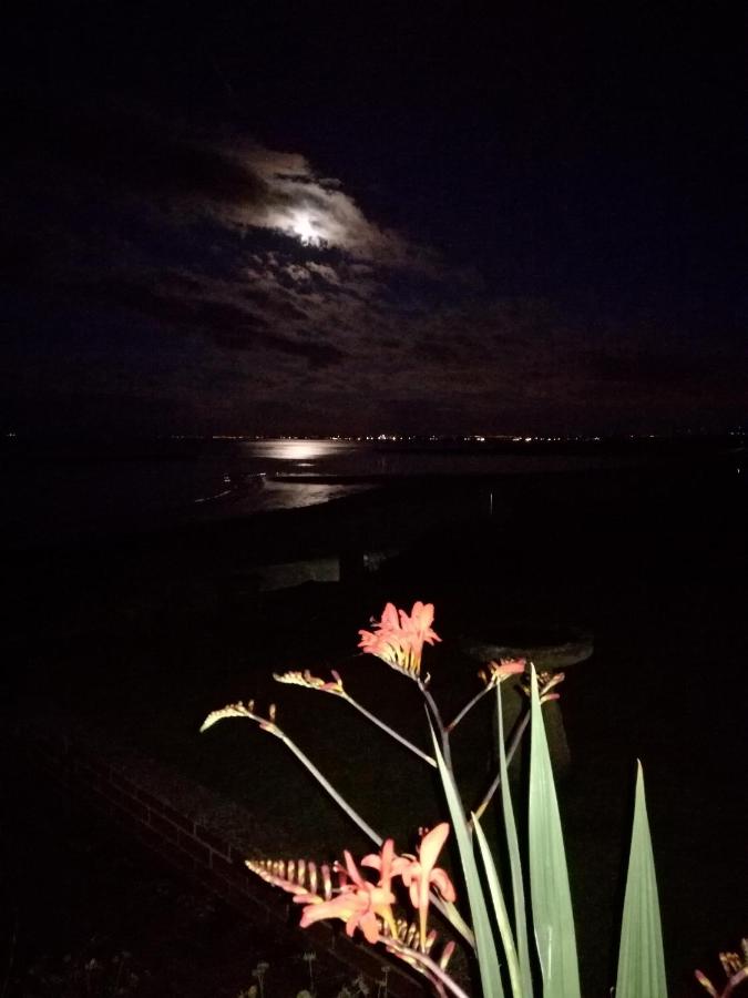 Camera Matrimoniale con Letto a Baldacchino