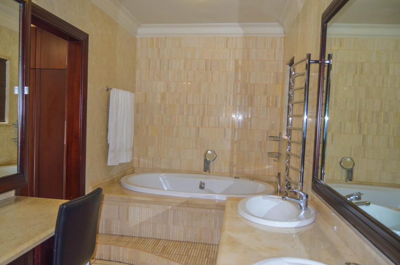 Executive Triple Room