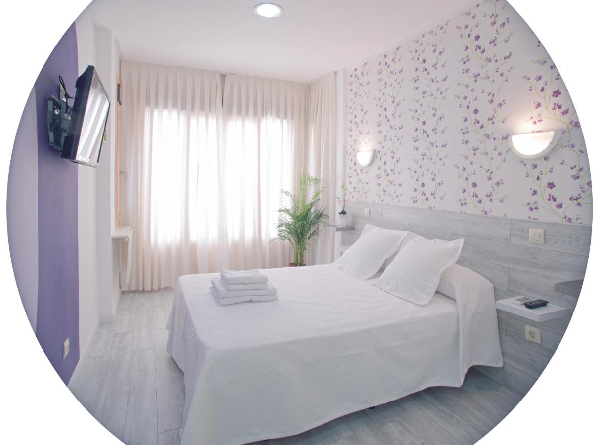 Doppelzimmer mit Balkon