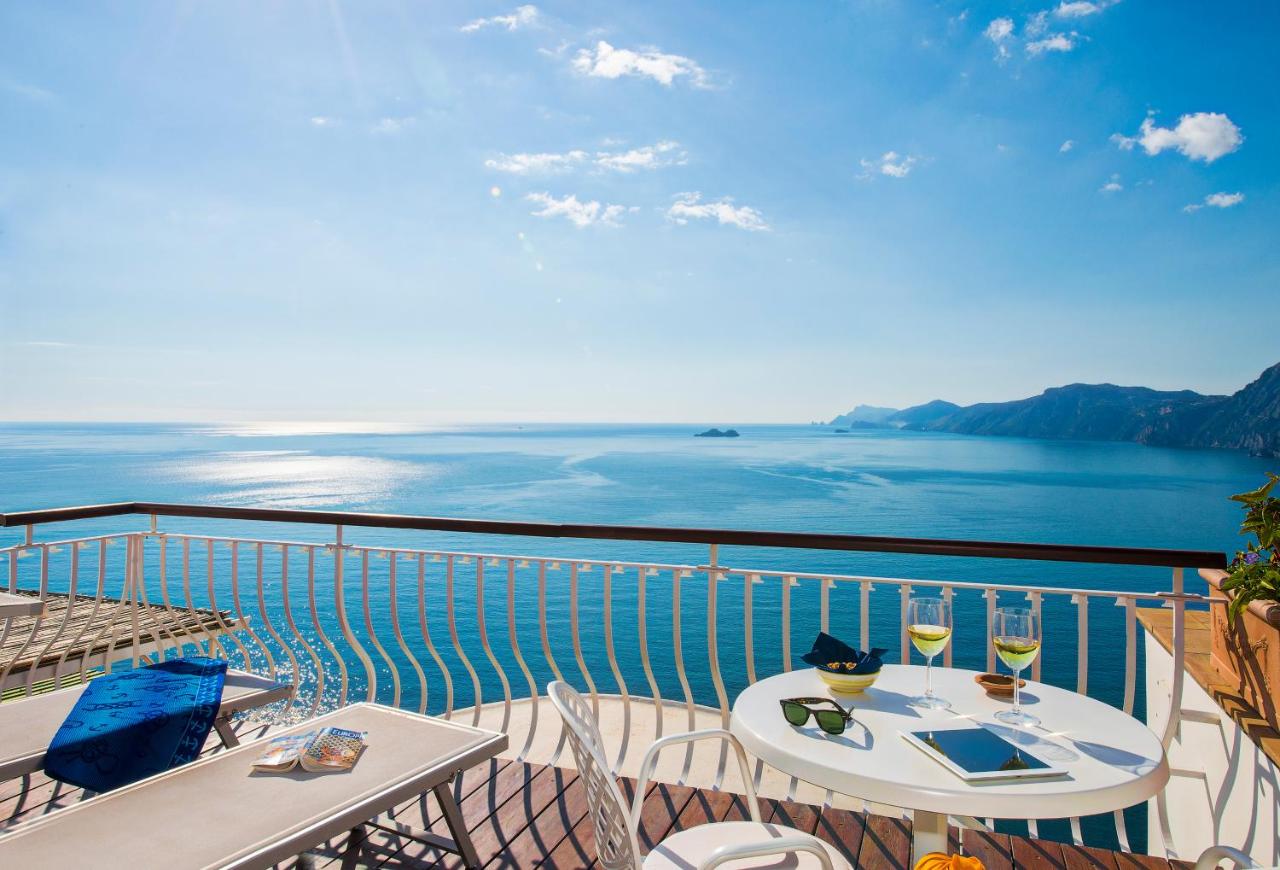 Chambre Double Deluxe avec Balcon - Vue sur Mer