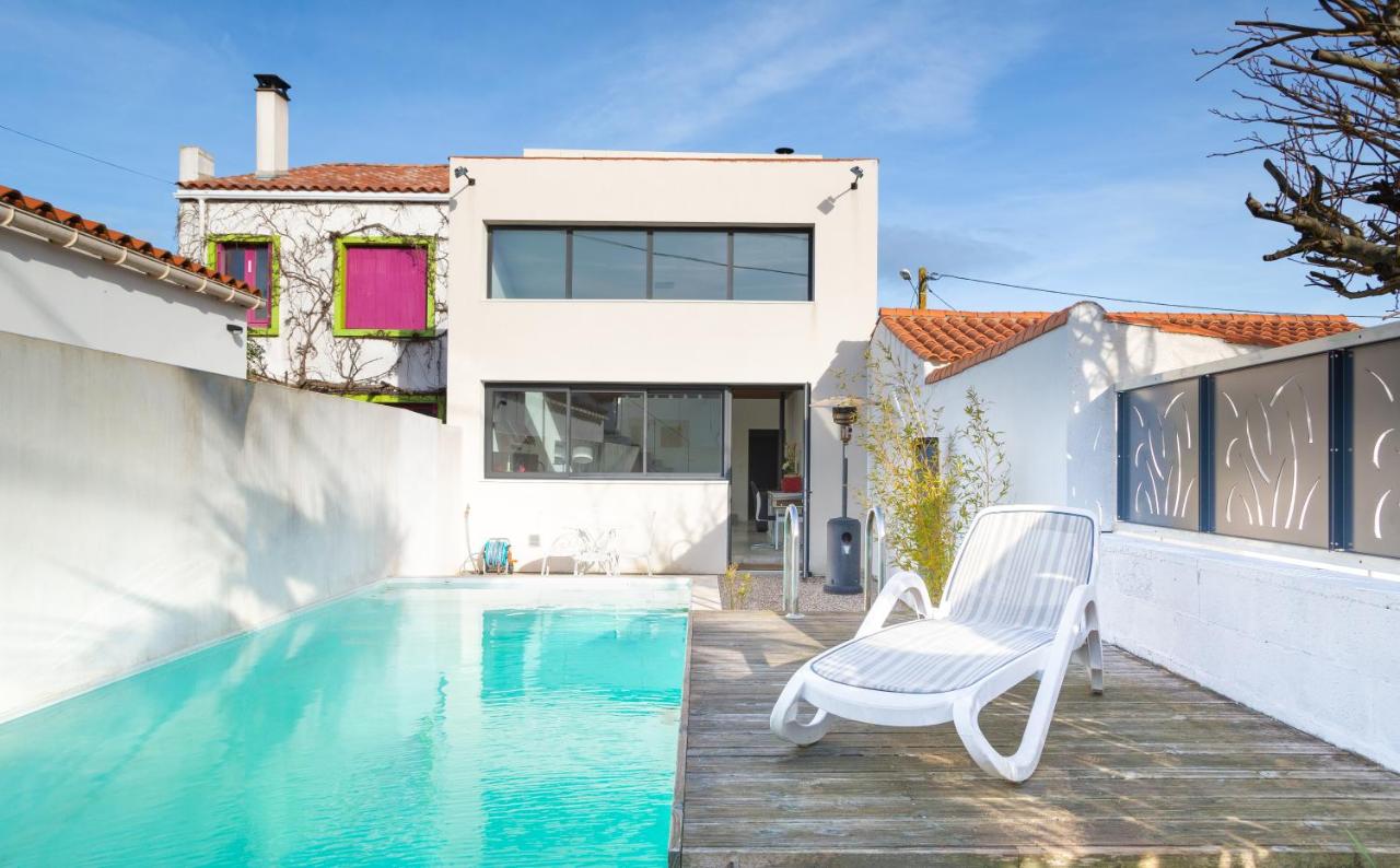 Maison piscine centre ville La Tranche-sur-Mer - B&B
