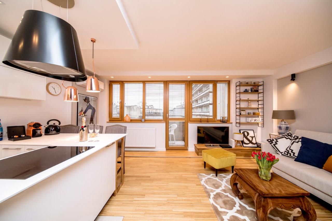 Golden Apartment with Air Condition by Your Freedom - B&B Varsavia