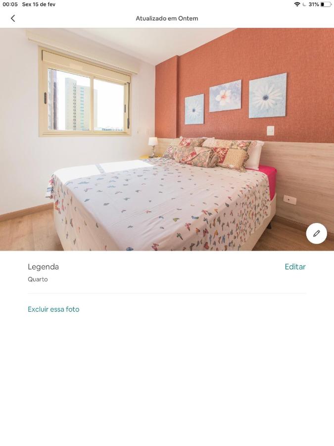 Apartamento con balcón