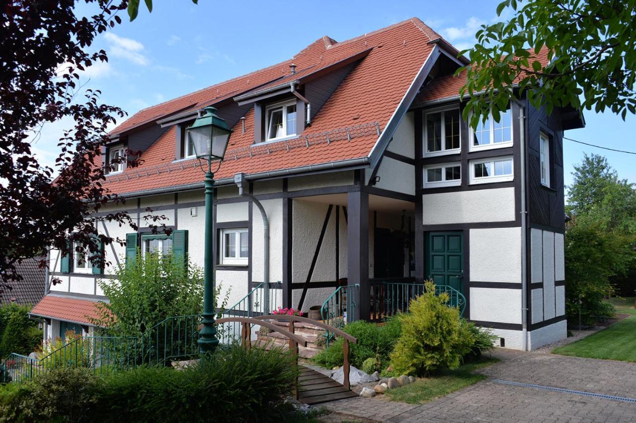 Gîte Aux Deux Clochers - B&B Zimmersheim