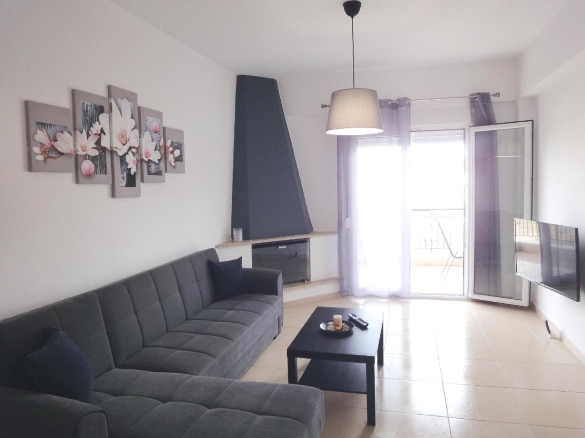 Polychrono Nikos Apartment - B&B
