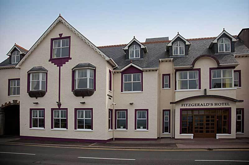 B&B Bundoran - Fitzgeralds Hotel - Bed and Breakfast Bundoran