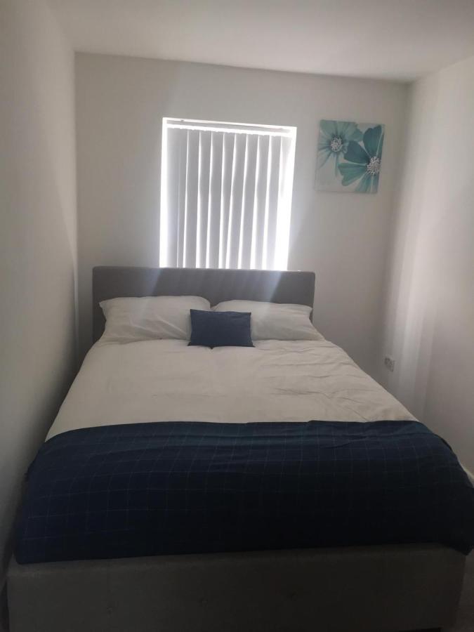Sama's Stylish Room 2 - Bed and Breakfast