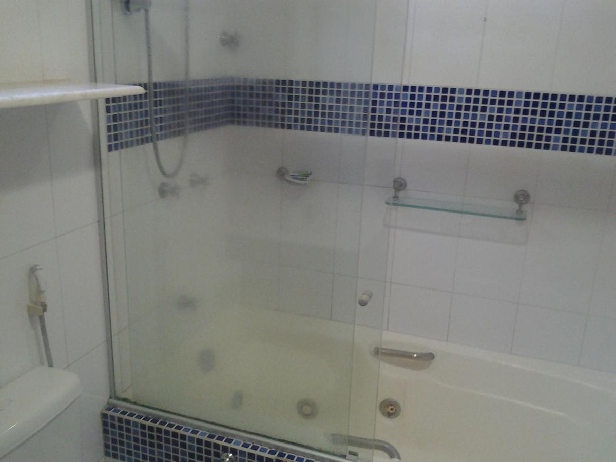 Doppelzimmer mit Whirlpool-Badewanne