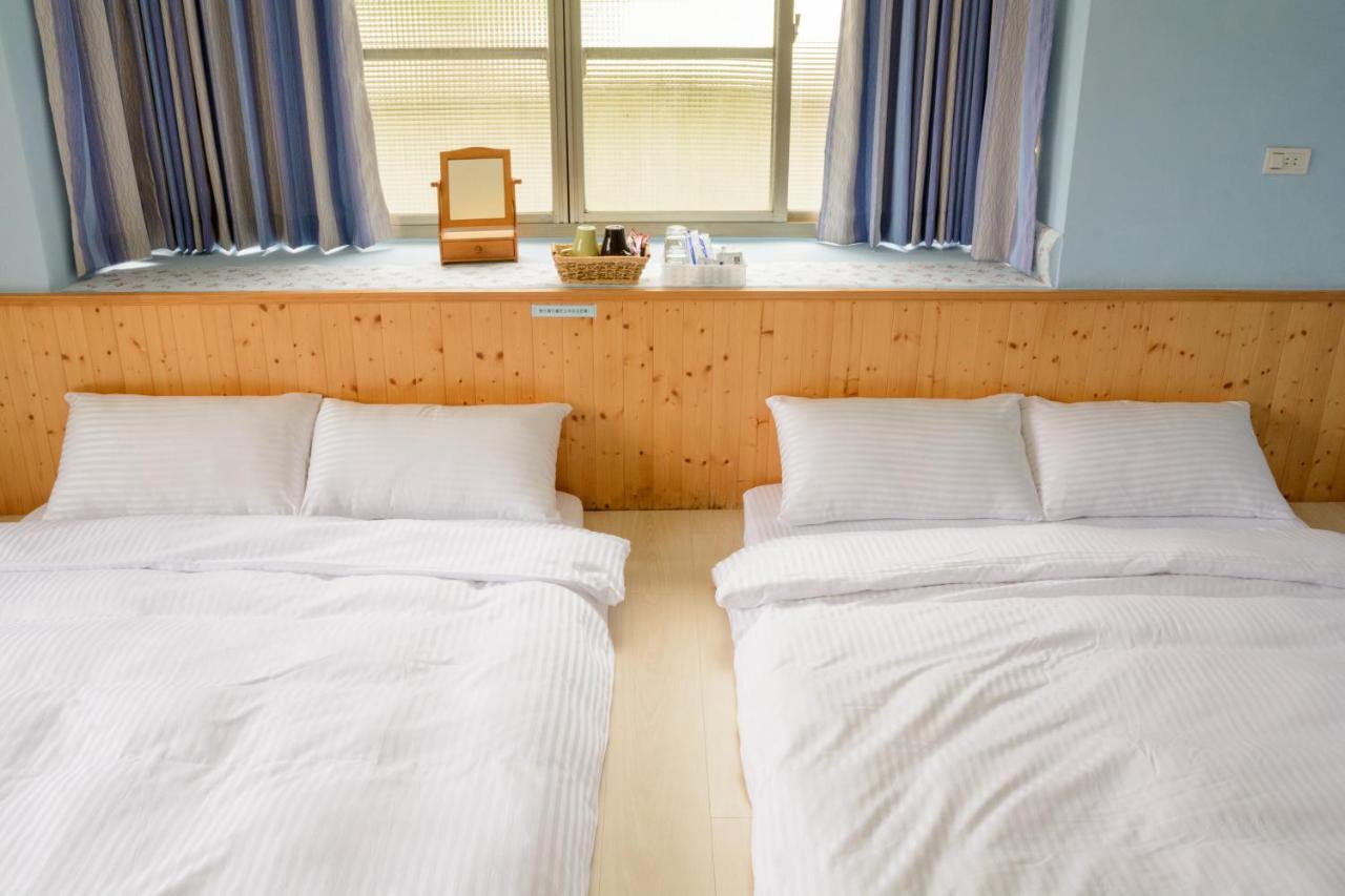 Quadruple Room with Shared Bathroom