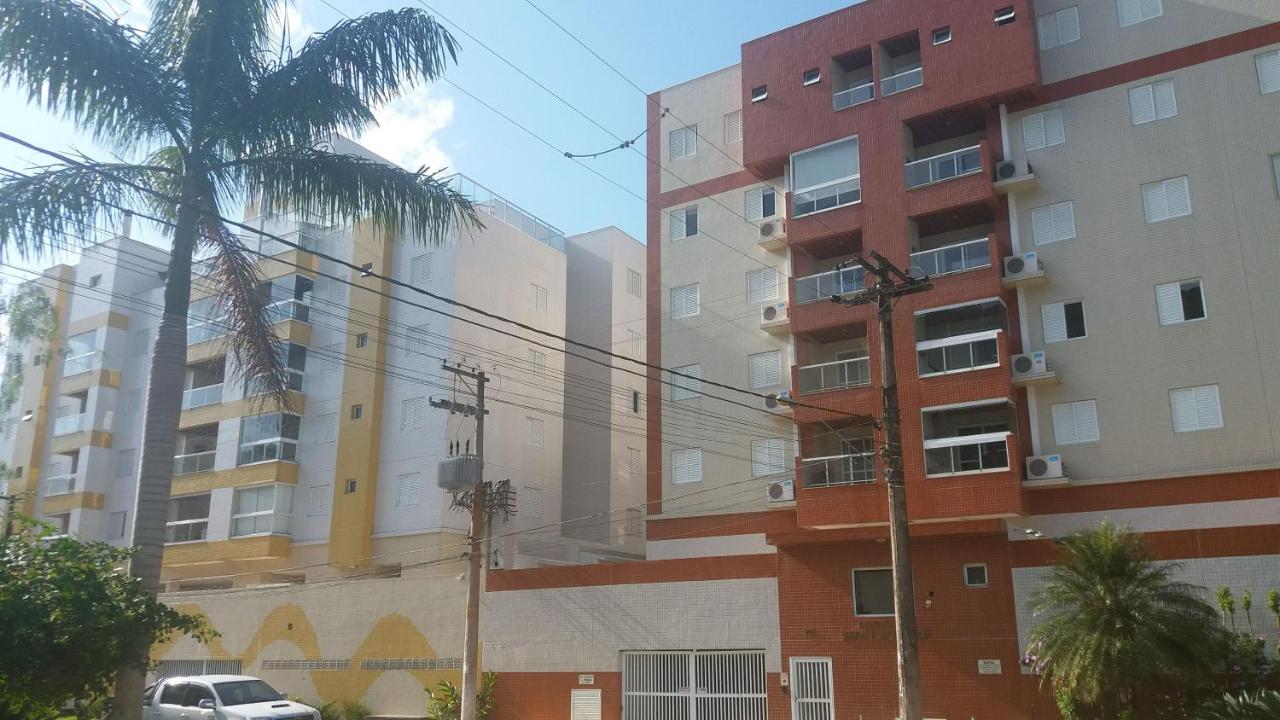 Apartamento Praia Grande 301 - B&B
