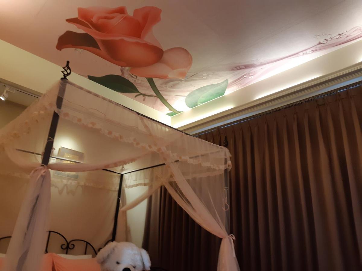Queen Suite
