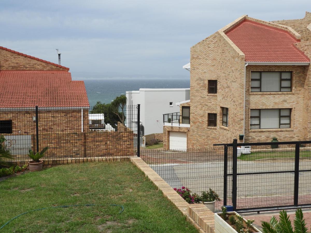 Tamarisk Square 39 - Bed and Breakfast Jeffreys Bay
