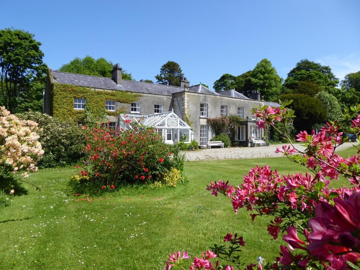 B&B Ballymoney - O'Harabrook Country House - Bed and Breakfast Ballymoney