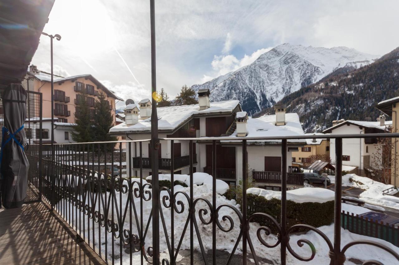 L'Atelier du Temps - CHARME in Courmayeur - B&B