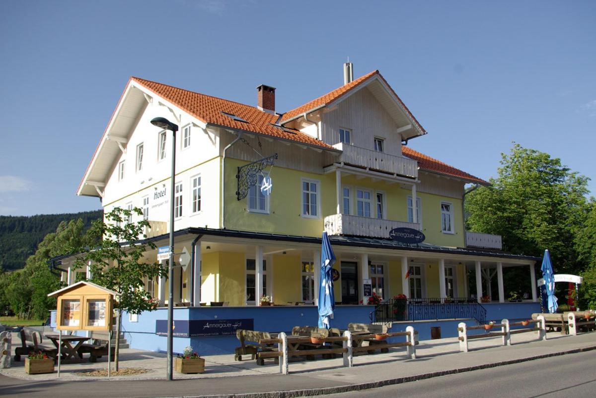 B&B Oberammergau - Hotel Garni Ammergauer Hof - Bed and Breakfast Oberammergau