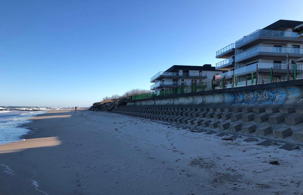 Przytulne i Nowoczesne Apartamenty Sun Seasons 24 w Dziwnowie z Parkingiem by Noclegi Renters - B&B