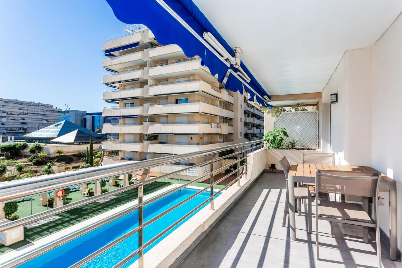 by RIVA - Gorgeous 2 Bedroom Apartment in Centre of Puerto Banus - Ferienwohnung