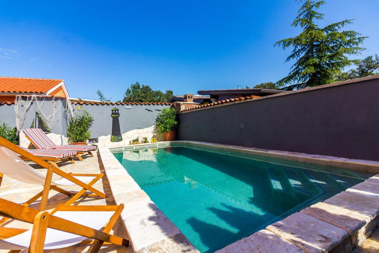 FERIENHAUS GRETA - B&B Dignano