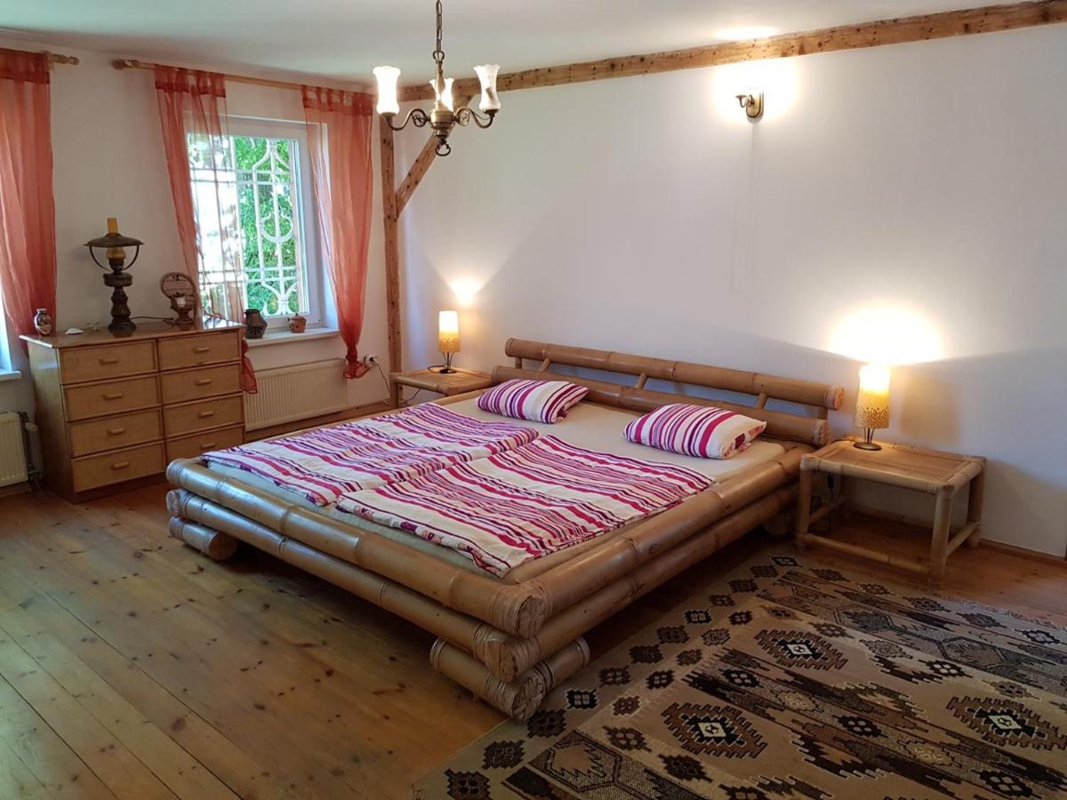 Double or Twin Room with Bathroom