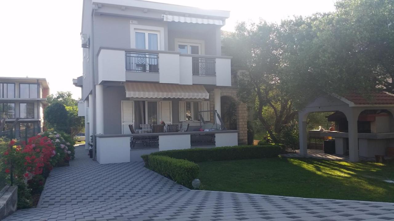 B&B Bibinje - Apartments Lisica - Bed and Breakfast Bibinje