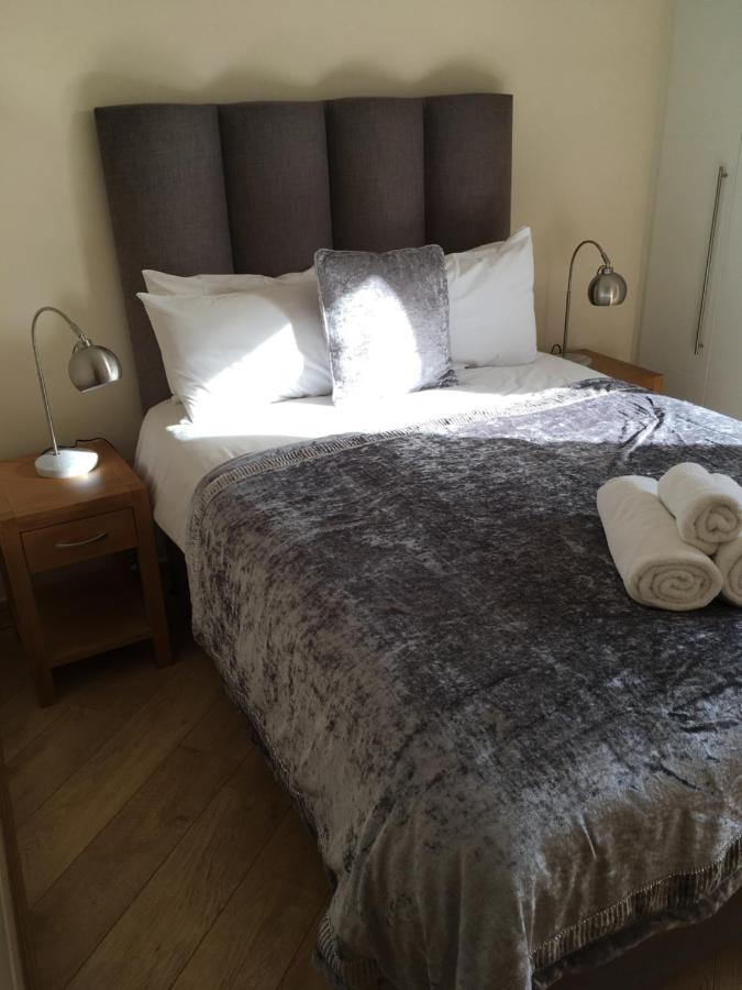 B&B Guildford - Blue Sky Apartments@Guildford Town Centre - Bed and Breakfast Guildford