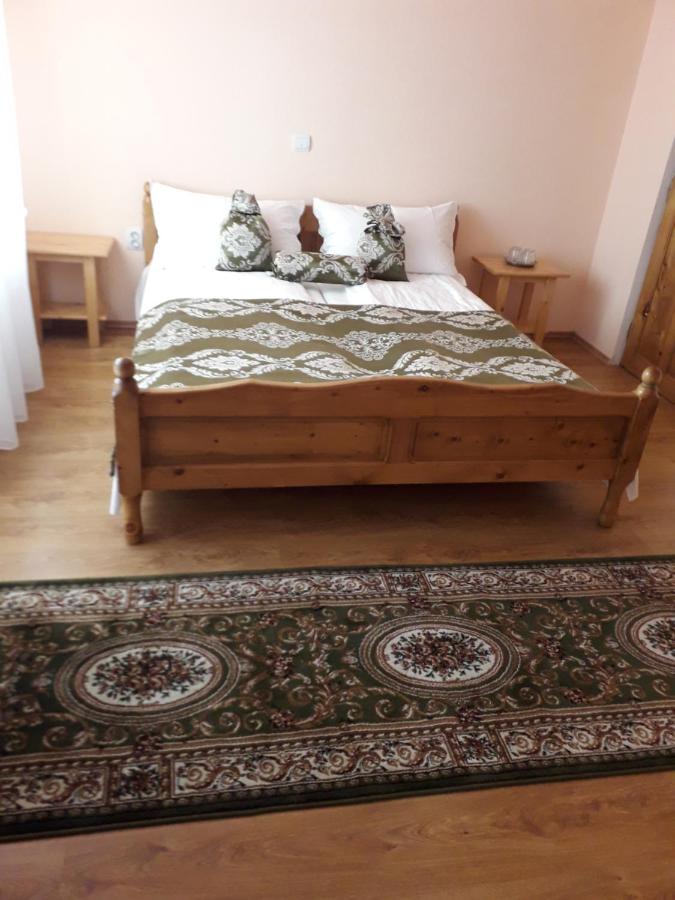 Casa cu Muscate - Bed and Breakfast