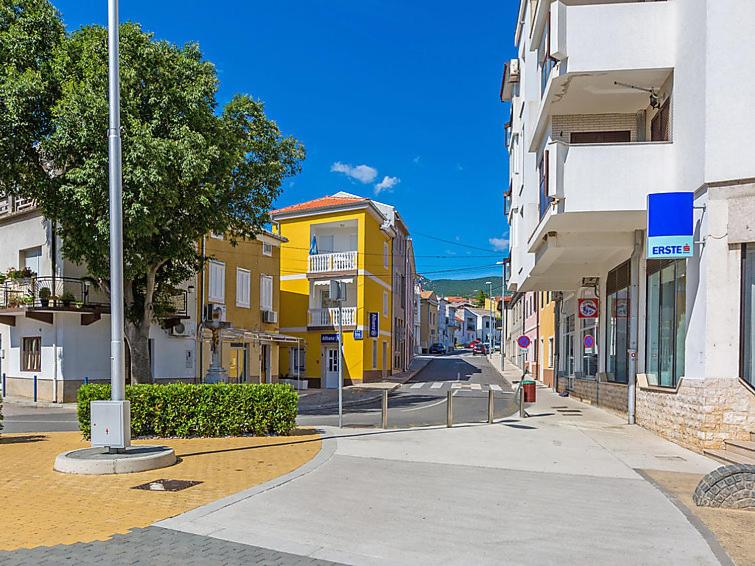 CENTAR A. Mažuranića 1 Novi vinodolski - B&B