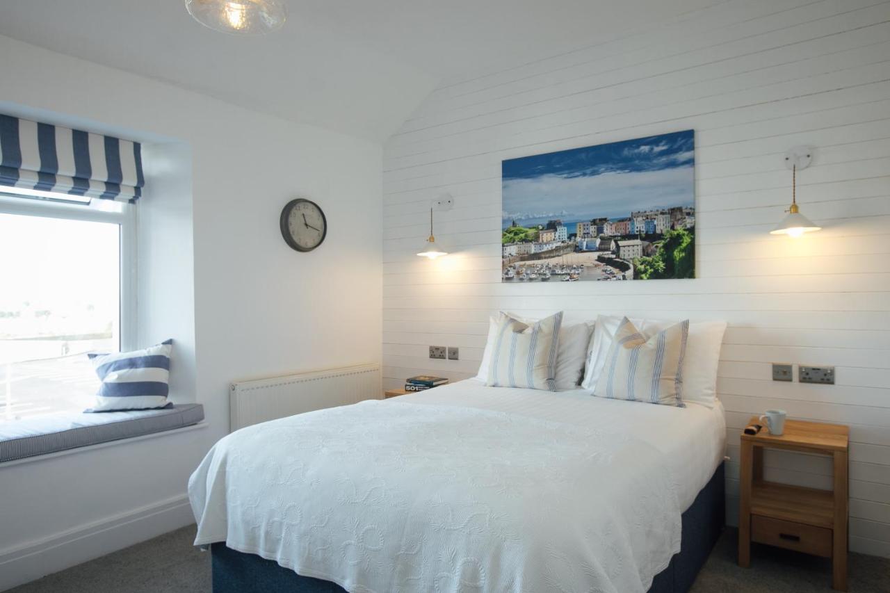 Kingsize En-suite Sea View