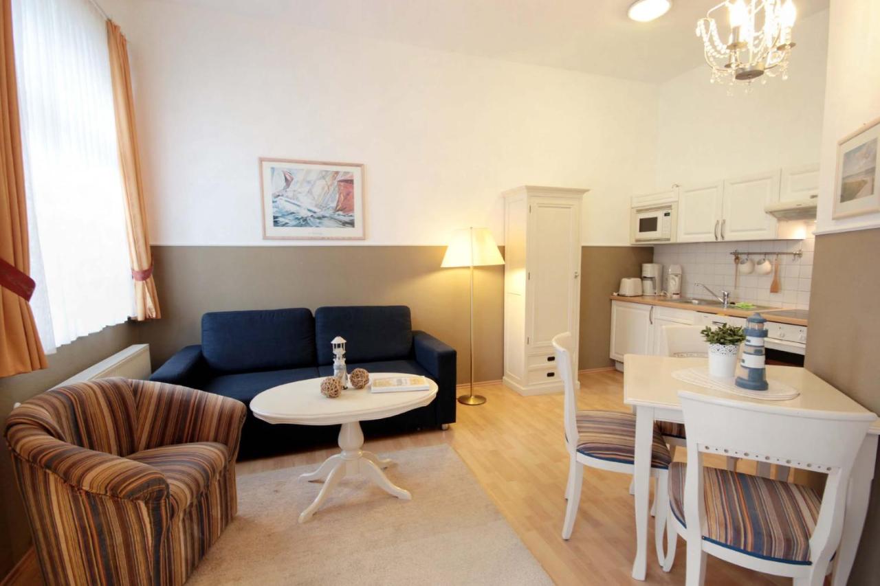 One-Bedroom Apartment 26RB7