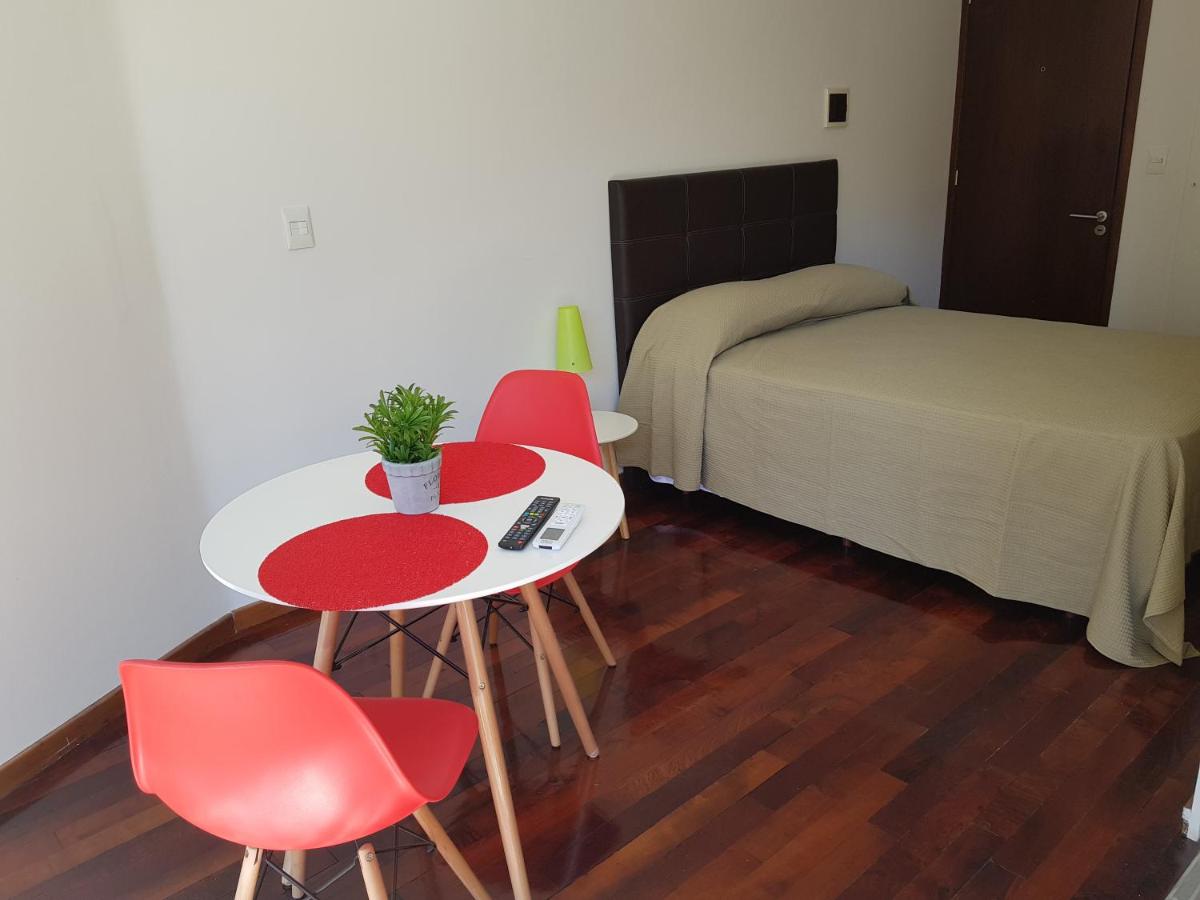 Apartamento con balcón