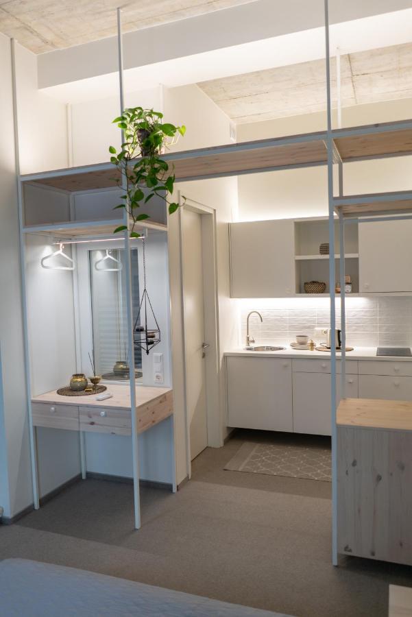 Deluxe Double Room with Shower
