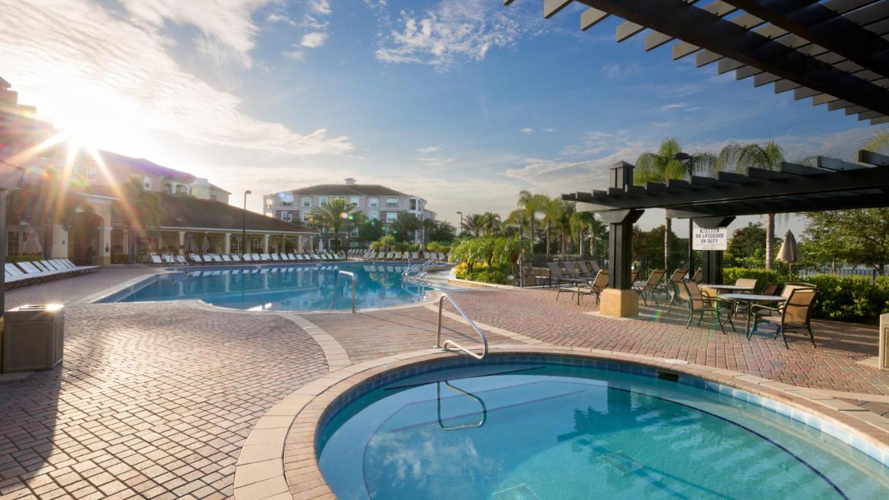 B&B Orlando - Merlyns Magic Condo - closer to Disney - Bed and Breakfast Orlando