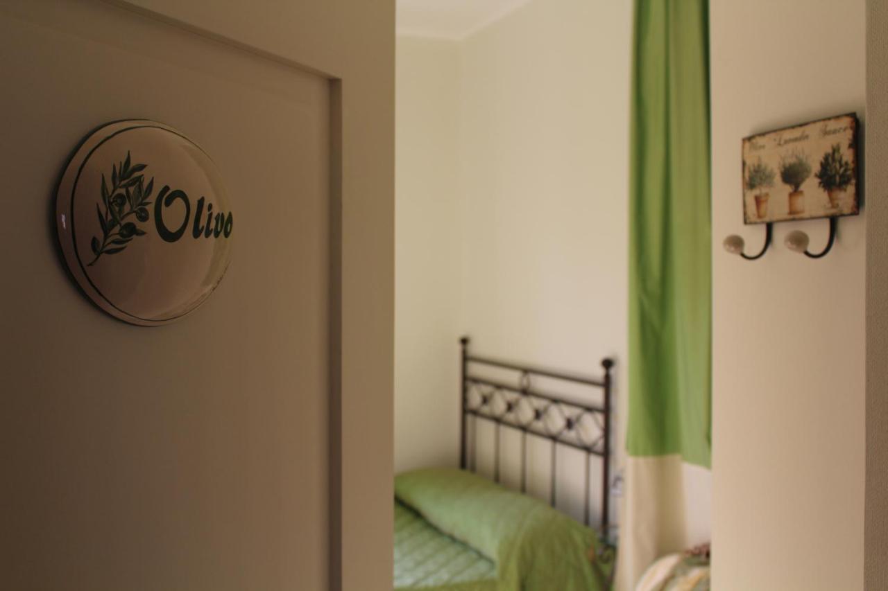 Chambre Lit King-Size avec Balcon
