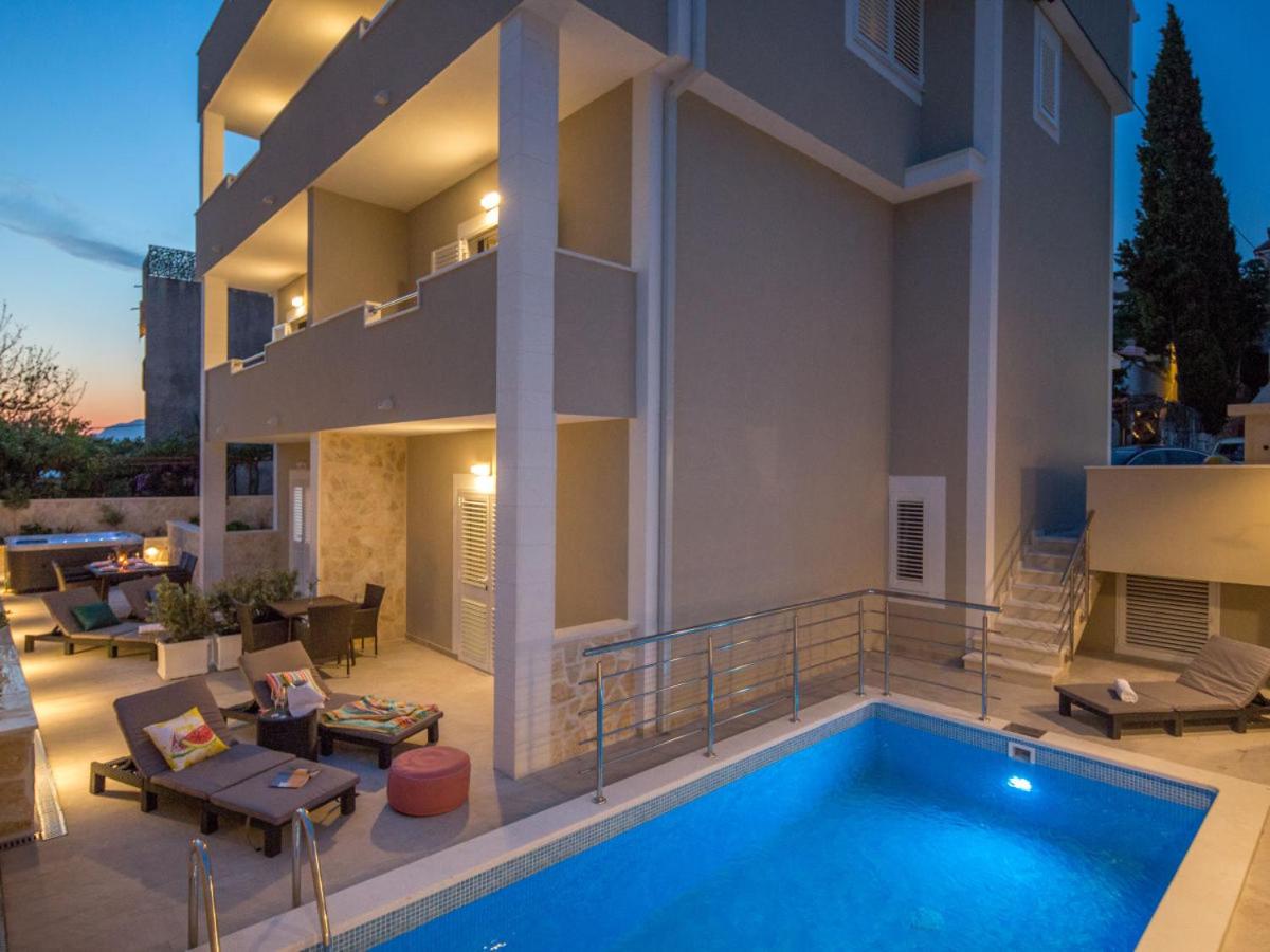 Apartment Villa Franko Maris - Chambres d’hôtes