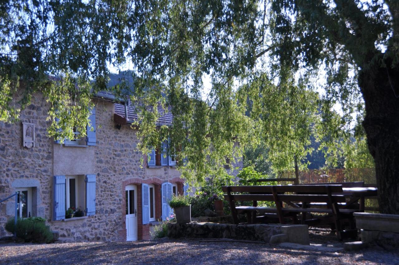 B&B Ambierle - la Ferme aux abeilles - Bed and Breakfast Ambierle