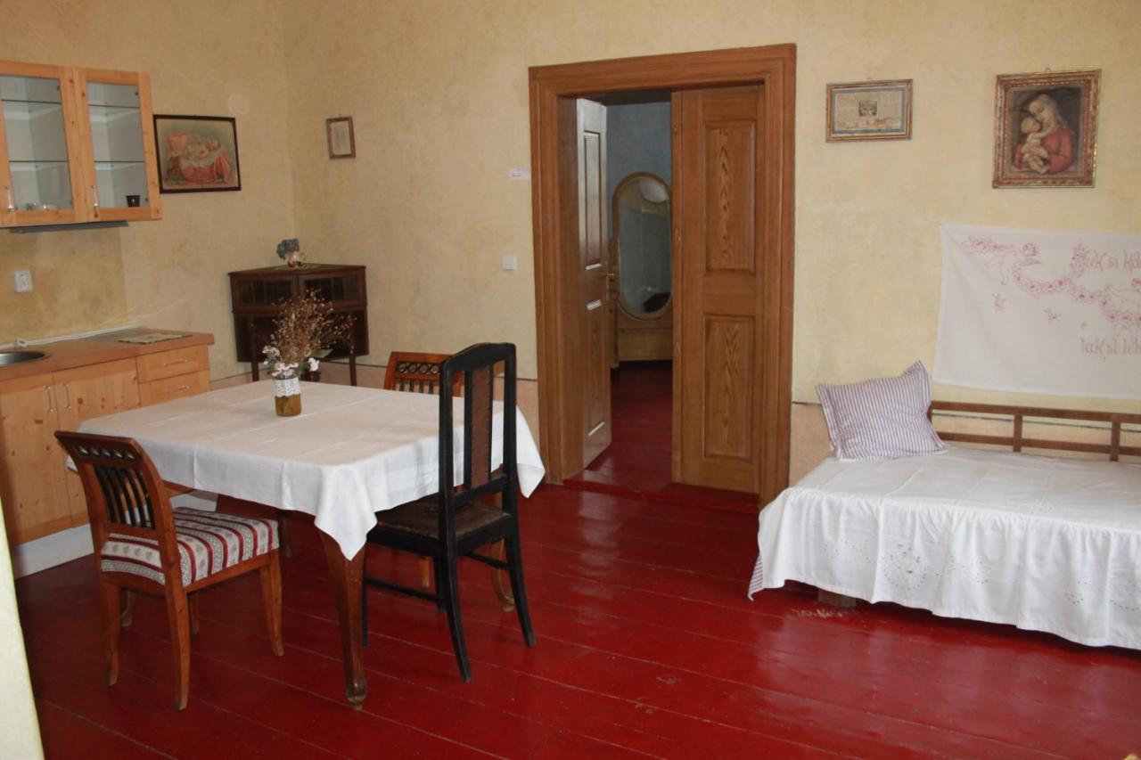 Apartamento con vistas a las montañas