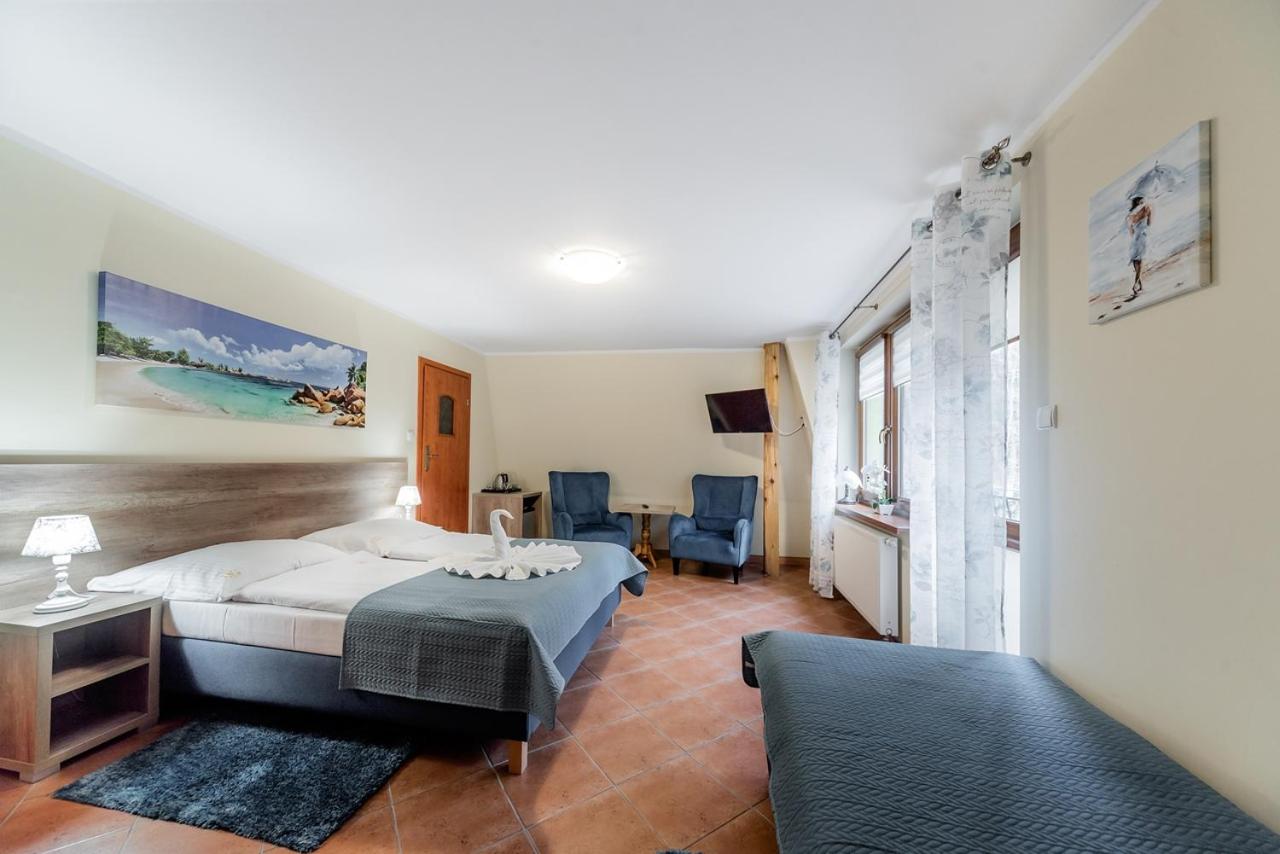Habitación Triple con balcón