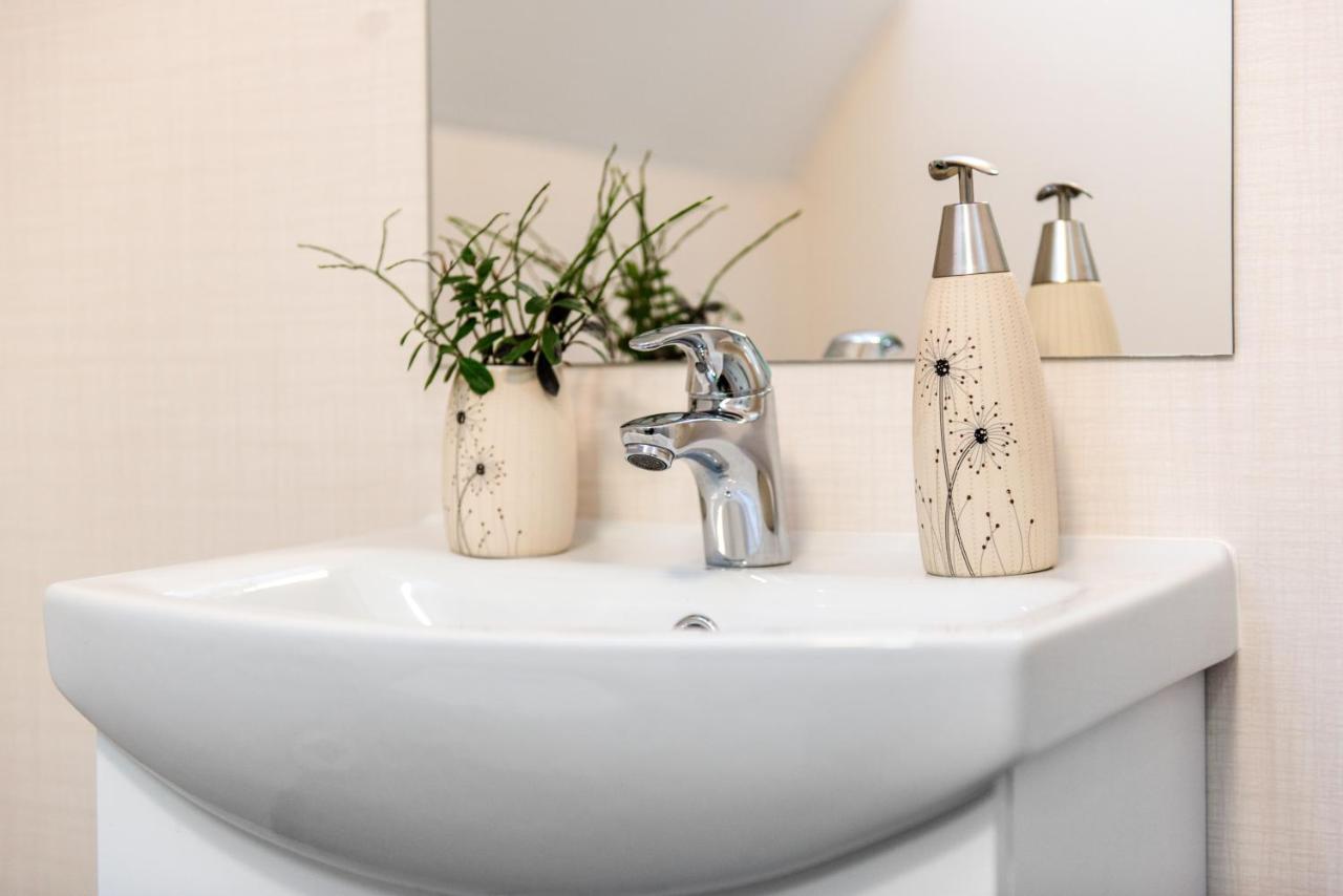 Bestes apartamenti - B&B