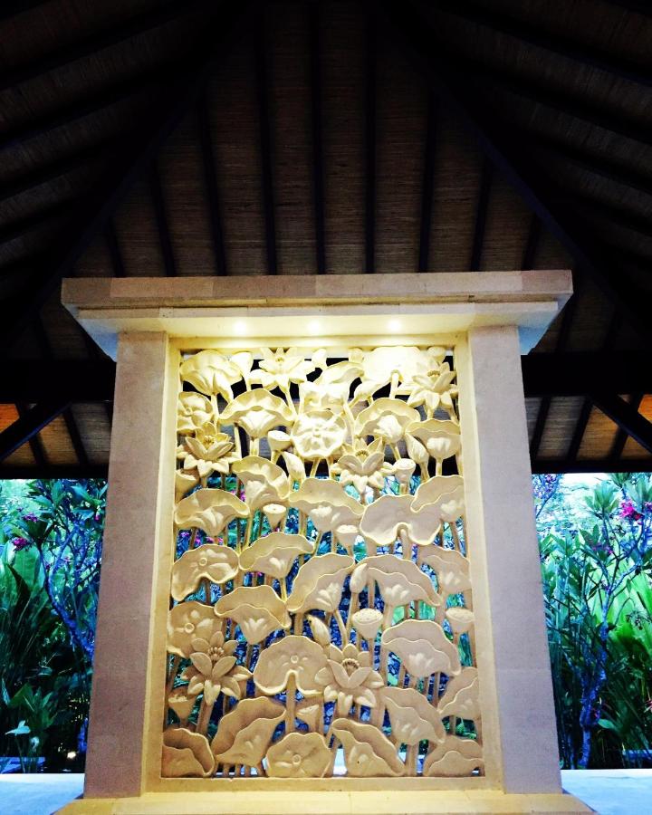 Puri Awani Four-Bedroom Villa with Private Pool and Free Return Airport Transfer