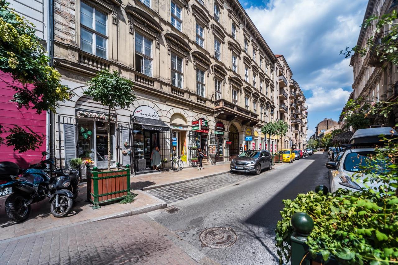 Central Elegance Aircon Apartment - Chambres d'hôtes Budapest