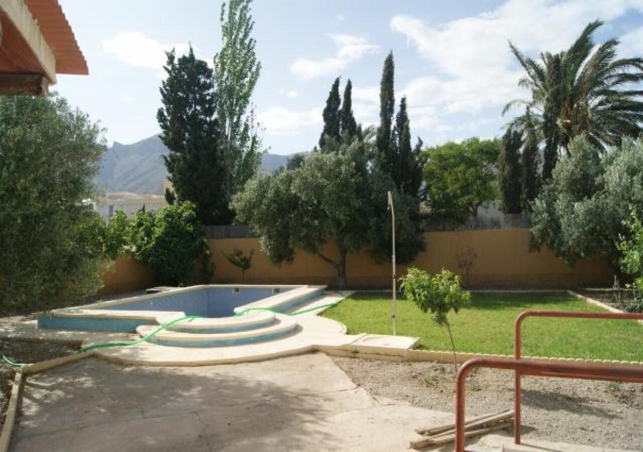 Chalet con piscina en Níjar - Bed and Breakfast Níjar