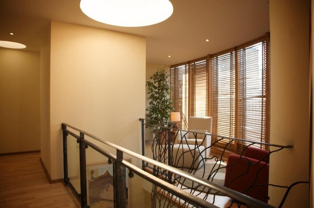 B&B Dublin - Molesworthcourt Suites - Bed and Breakfast Dublin