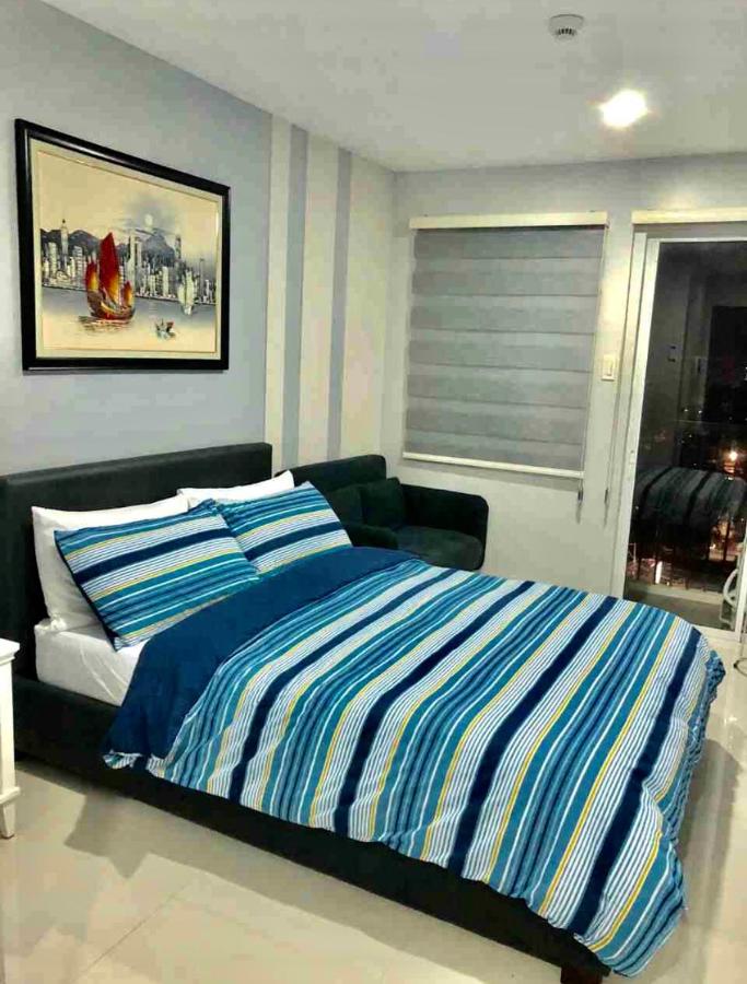 Explorer Suite 1004 - B&B