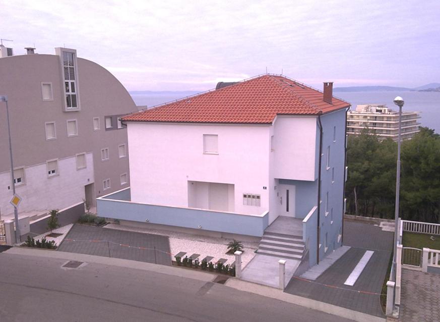 Permarinus Apartments - B&B Podstrana