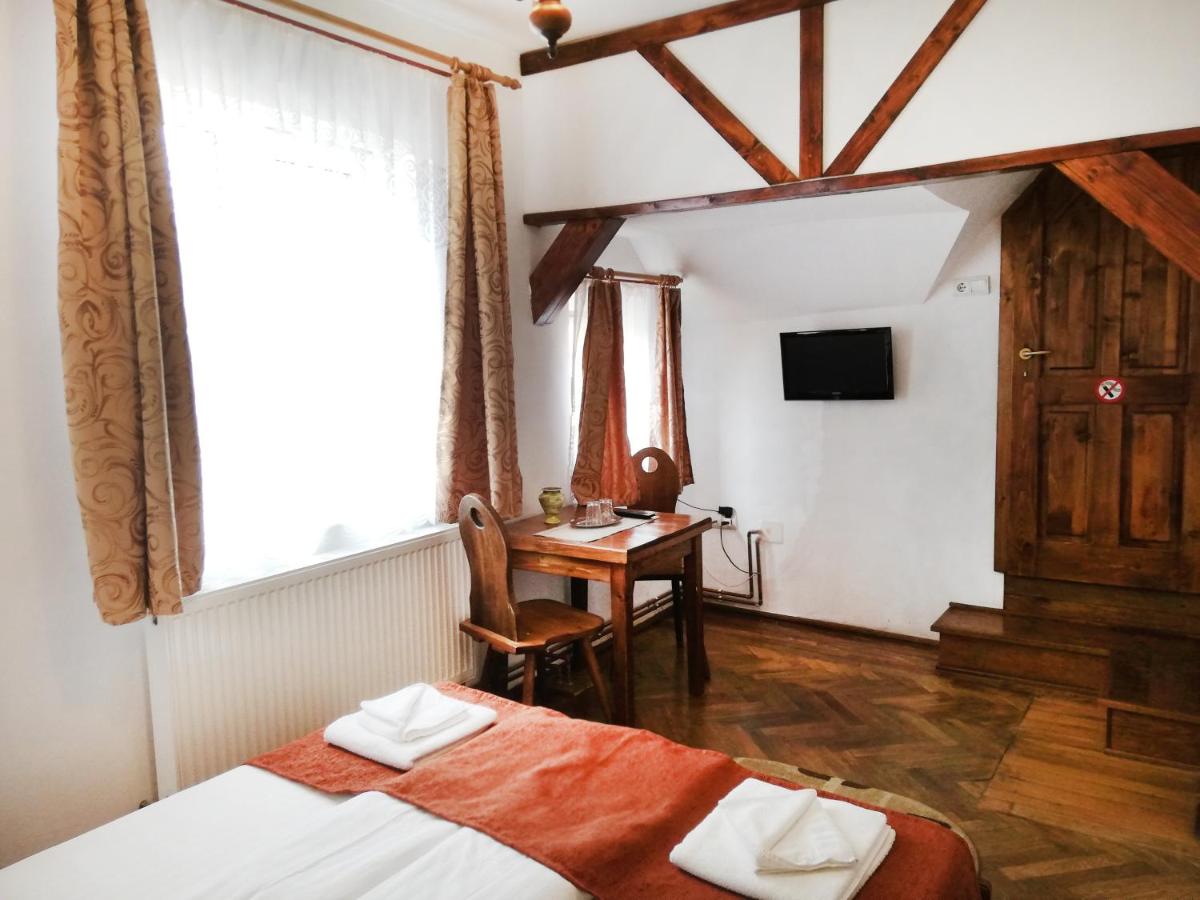 Double Room with Attic Bathroom