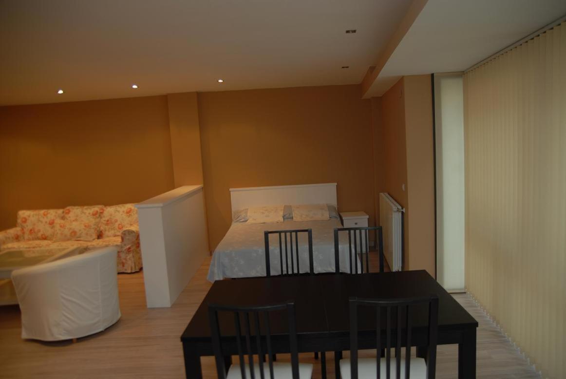 Three-Bedroom Apartment (6 Adults)