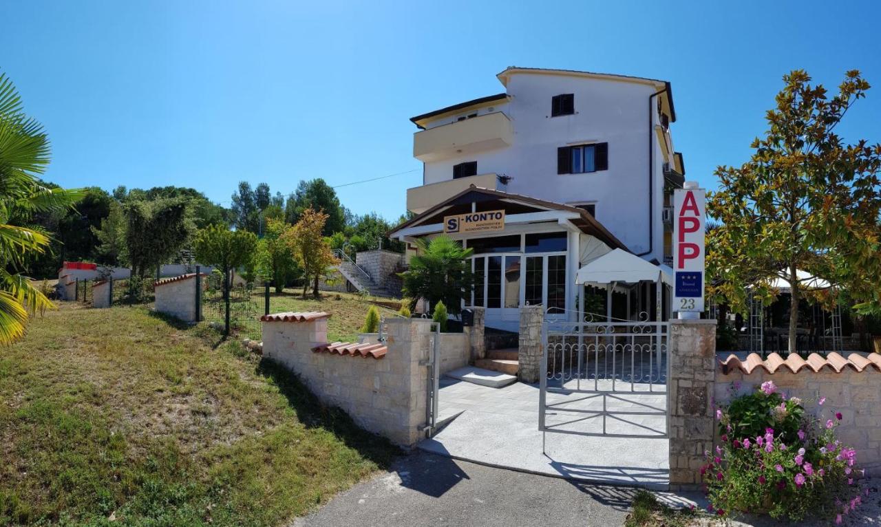 Apartments Lori - Ferienwohnung Poreč