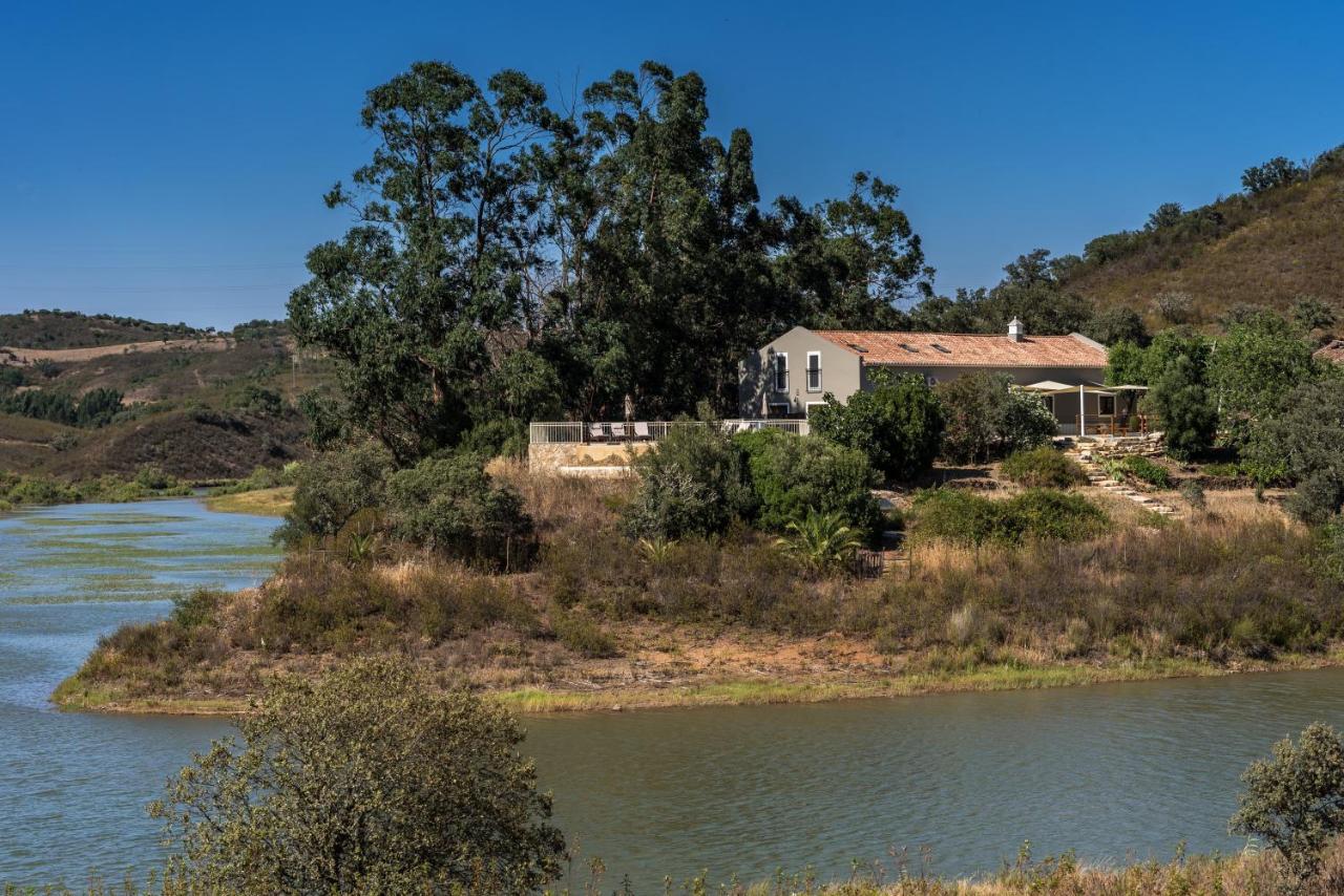 Villa con piscina privada