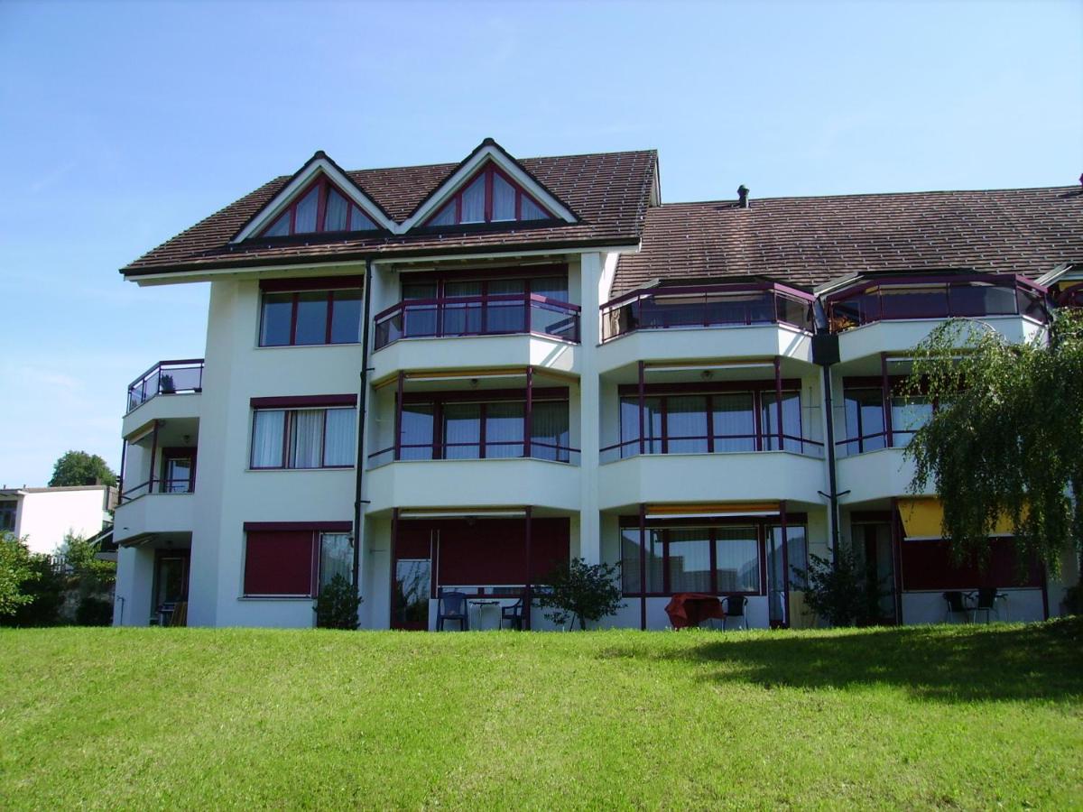 One-Bedroom Apartment (4 Adults)