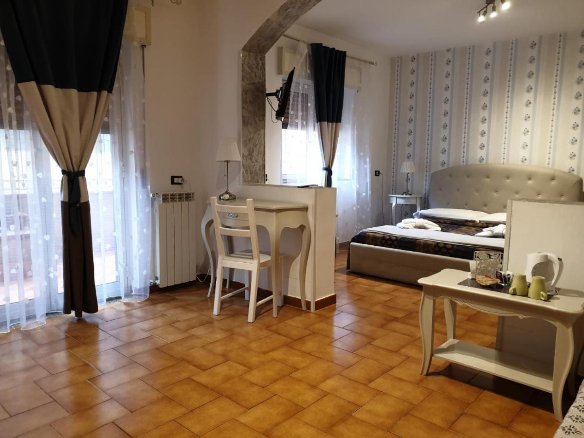 Triple Room with Private Bathroom
